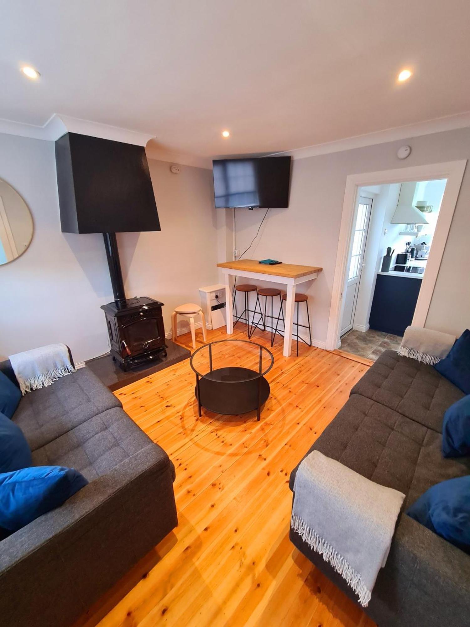 Stylish 3 Bedroom Galway House Экстерьер фото